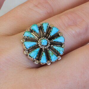 Vintage Zuni-Style Turquoise Sunburst Ring in Sterling – Size 10